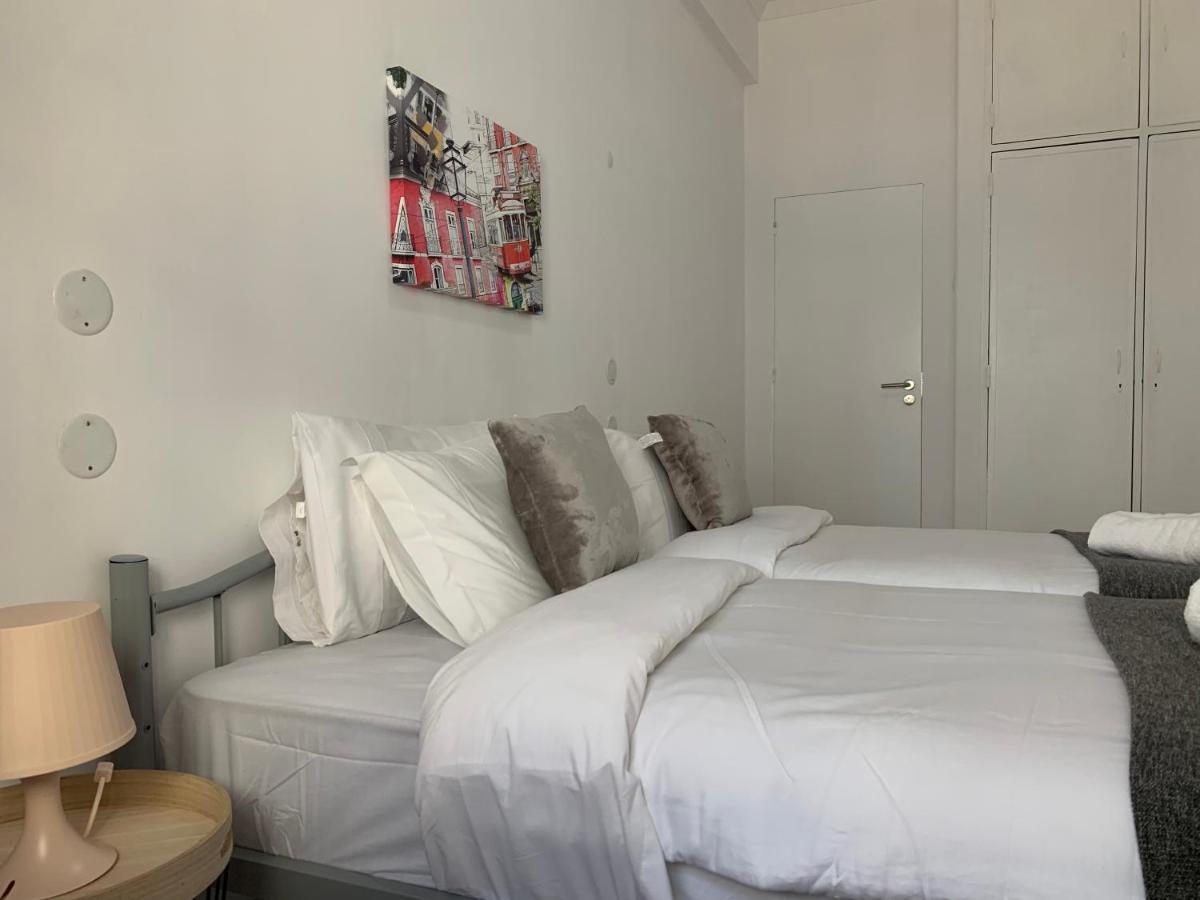 Santo Amaro Apartment - Lisbon — Photos 2